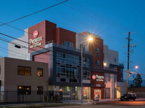 Best Western Premier NOHO Inn