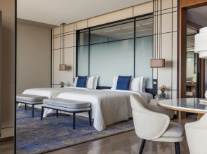 One&Only One Za'abeel