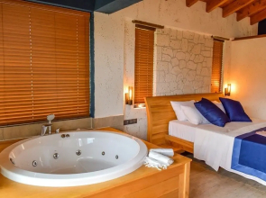 Fethiye'de Ozel Havuzlu Luks Villa Orange