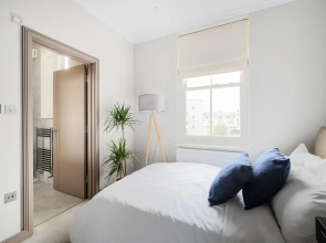 Cosy Two Bedroom Apartment in Holborn