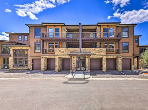 3 Mi to Dillon Reservoir: Condo w/ Balcony!