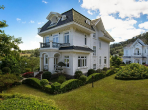 Sam Tuyen Lam Resort