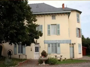 Chambres et Tables d'Hotes Les Breuils