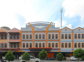 Capital O 664 Romance Hotel