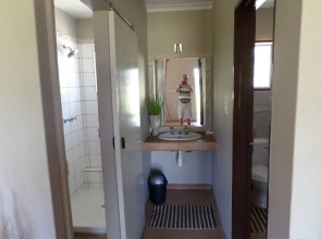 OUT OF Nature Country Lodge