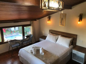 Trend Çeşmealtı Hotel & Lounge