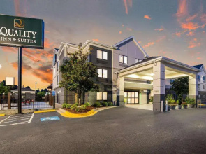 Best Western Garden City Inn