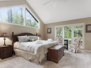 Southern Soleil 5 Bedroom Holiday Home