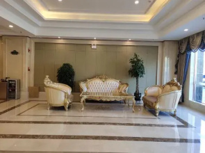 Vienna International Hotel of  Yingbin Road Altay Airport