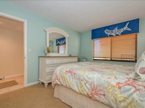 Sea Oats 337 2 Bedroom Condo by RedAwning