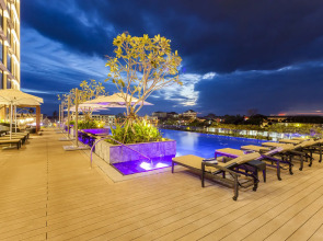 Crowne Plaza Vientiane by IHG