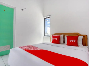 OYO 3728 Tunas Plaza Residence