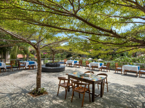 Radisson Blu Resort Goa Cavelossim Beach