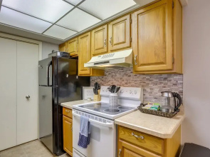 Toledo Vacation Rental ~ 8 Mi to Downtown!