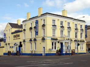Station Hotel