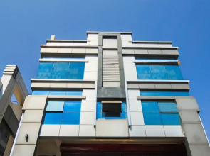 OYO 28178 Mega Inn