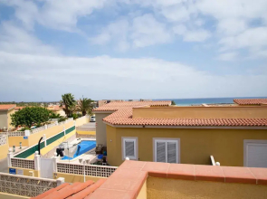 Lightbooking - Pool & Cool Caleta de Fuste