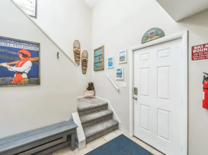 46er 15e - Stylish & Comfortable Mountain Retreat 2 Bedroom Townhouse by The Summit at Gore Mountain