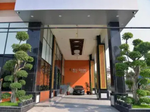 Ramada Encore Mandalay