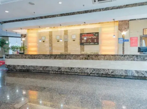 Sichuan Chaoyang Lake Hotel