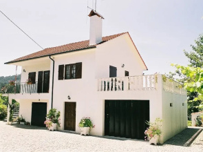 Villa With 4 Bedrooms in Ponte de Lima, With Wonderful Mountain View,