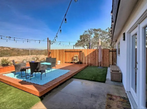 Quaint 2 bed/1 bath unit located in The Dunes