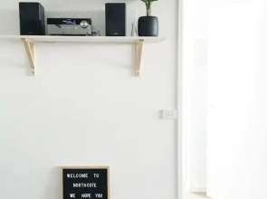 Modern 2 Bedroom Apartment in Melbourne's Northcote