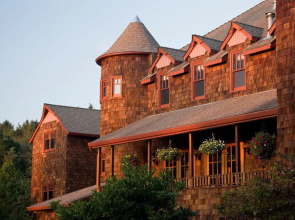 Arch Cape Inn and Retreat - Cannon Beach