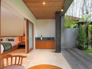 JAPA Suites and Villas