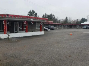 Travellers Motel