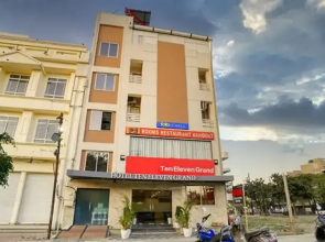 FabHotel Ten Eleven Grand