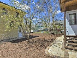 Apt w/ Shared Gas Grill, 2 Blocks to Dtwn!