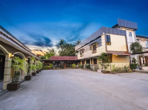 RedDoorz @ La Vista Pensionne Calbayog City