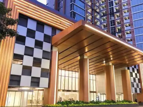 Gold Coast PIK Sea View Apartments by LongeSuites