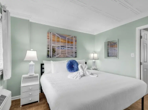 Bluewater Resort 303