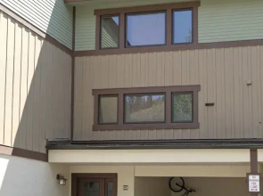 G3 Meadow Creek 3 Bedroom Townhouse by RedAwning