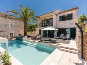 Holiday House with a pool