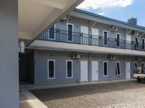 SPOT ON 2063 Bethania Residence
