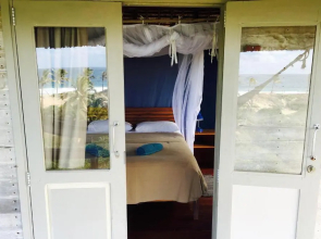 Travessia Beach Lodge