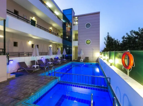 Manos Palace