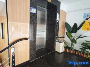 Shangyi Light Residence Hotel - Guangdong Puning | Square Wantaihui Shopping Center Store
