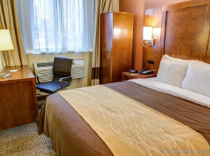 Ramada by Wyndham New York Times Square West