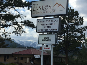 Estes Mountain Inn