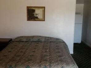 Economy Inn