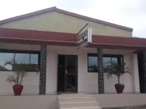 New 2 Pearl Inn