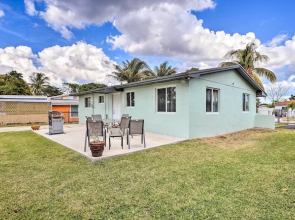 Gated Southern Miami Home: 22 Mi to Downtown!