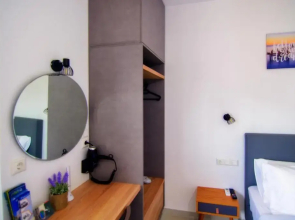 Irene Studio Panorama