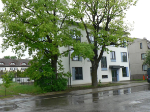 Raua 15 Apartment
