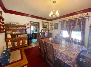 Historic Home - sleeps 4 adults - 1 mile to Ft. Sill