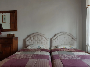 OYO 90017 Villa Mawar Asri Syariah